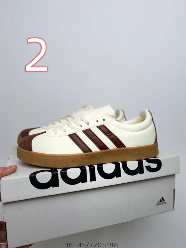 adidas 46.66$ code 351-6855-R - Image 3