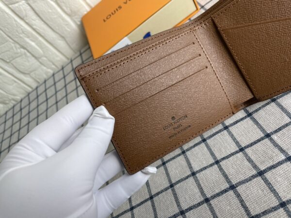 $39.99 LV code 306-7526-R