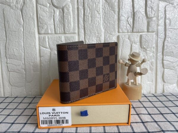 $39.99 LV code 306-7526-R - Image 11