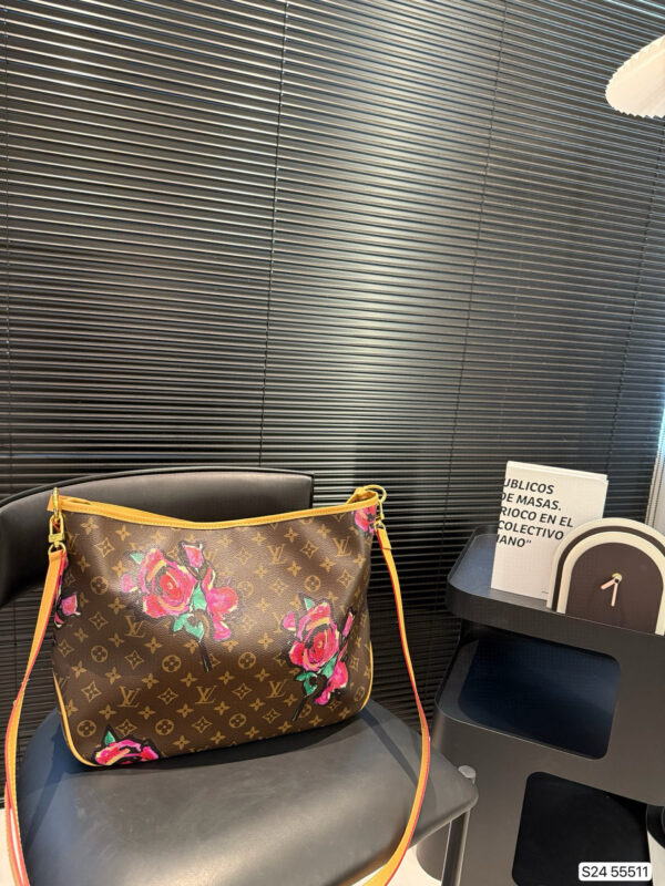 LV 71.66$ code 306-7597-R - Image 4