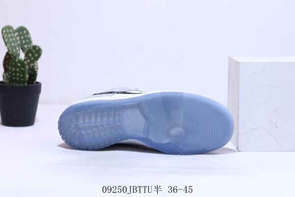 E1622-300￥ - Image 8