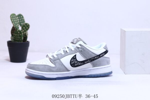 E1622-300￥ - Image 10