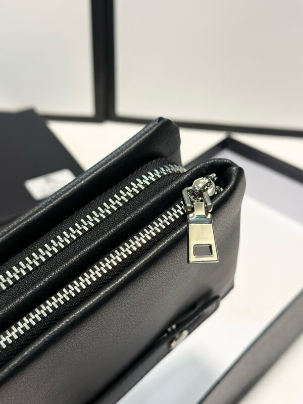 BURBERRY 47.71$ CODE 306-7028-R - Image 7