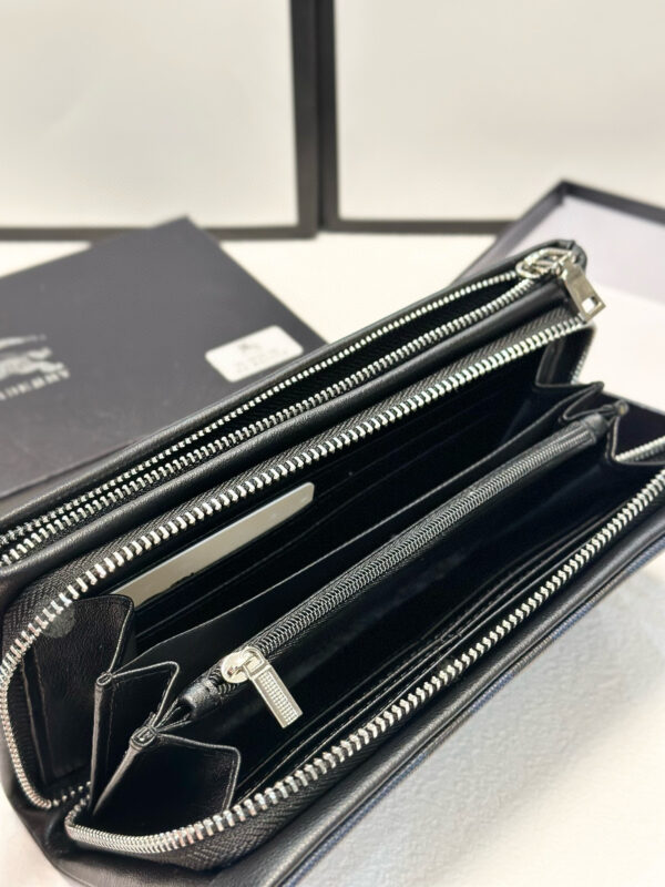 BURBERRY 47.71$ CODE 306-7028-R - Image 8