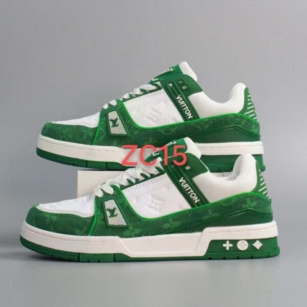 E1647-246￥ - Image 10