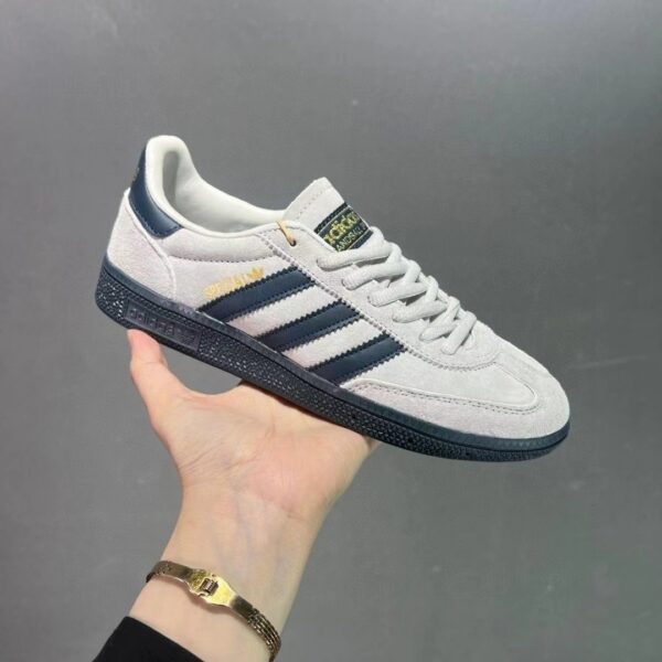 adidas 49.99$ code 351-7015-R - Image 6
