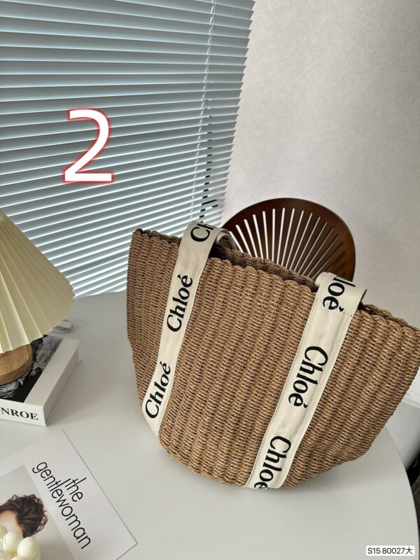CHLOE 50.97$ code 306-6996-R