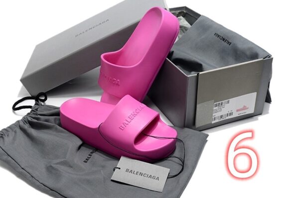 51.79$ balenciaga code 351-6971-R - Image 2