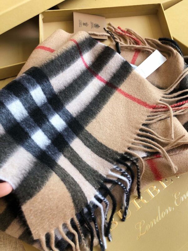 E1681-174￥ - Image 4