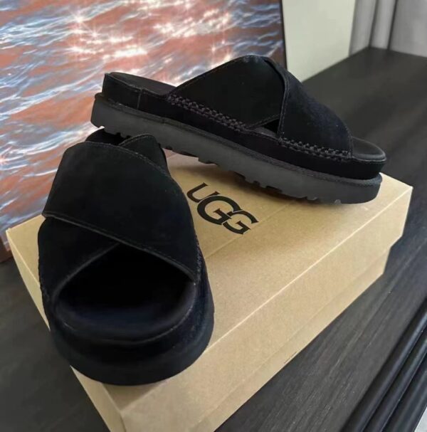 65.66$ UGG CODE 525-6964-R - Image 2