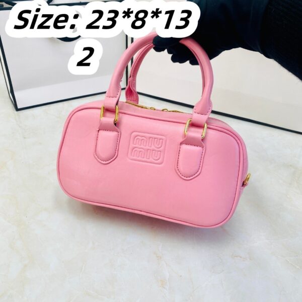 MIUMIU 39.99$ code 492-6943-R - Image 6