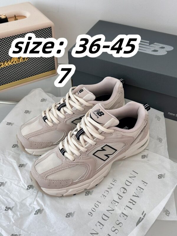 NIKE 51.99$ code 351-6940-R - Image 9