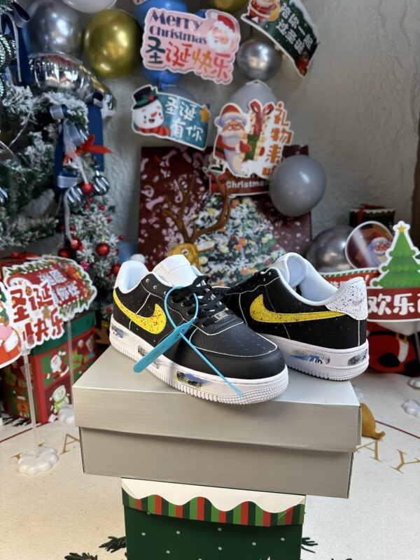 NIKE 42.66$ code 477-6936-R - Image 12