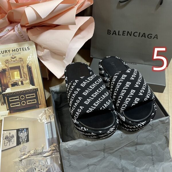 Balenciaga 48.15$ CODE 449-6927-R - Image 6