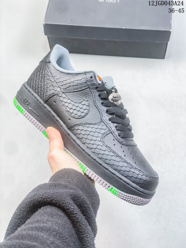 NIKE 64.68$ code 351-6918-R - Image 7