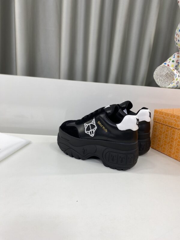 NAKED WOLFE 89.99$ CODE 527-6912-R - Image 7