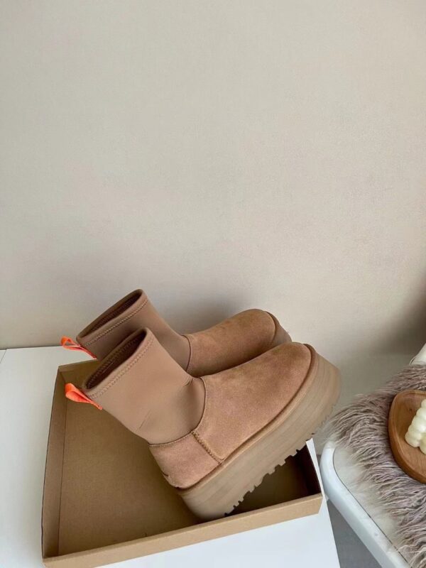 69.38$ UGG code 506-6903-R - Image 3