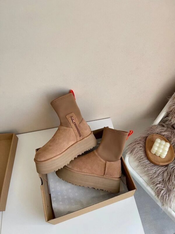 69.38$ UGG code 506-6903-R - Image 10