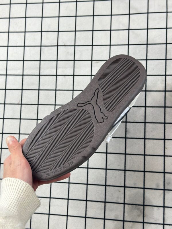 54.69$ PUMA code 351-6890-R