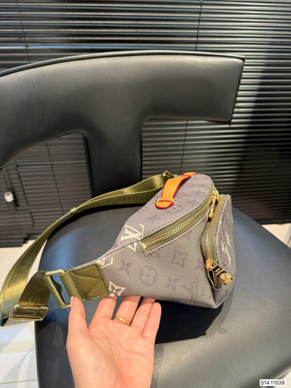 LV 54.99$ code 306-7596-R