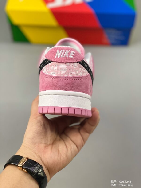 Nike $41.99$ code 351-5923-R - Image 2