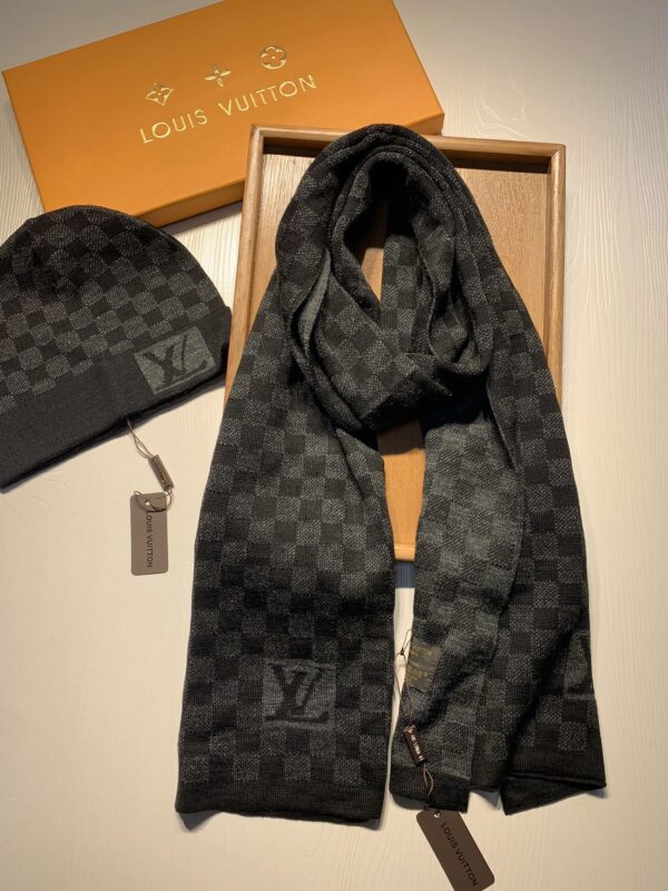 L&V 28.99$ CODE 391-6138-R