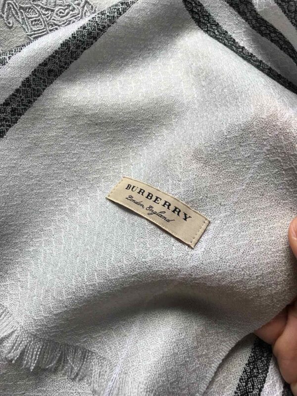 burbrry 19.99$ code 391-6756-R - Image 7