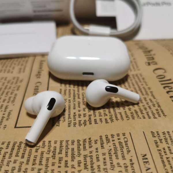 3873-Apple Headphones III 33.84$ CODE 200-855-F - Image 12