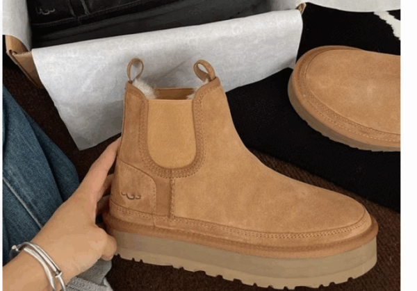 UGG 51.42$ code 279-6812-R