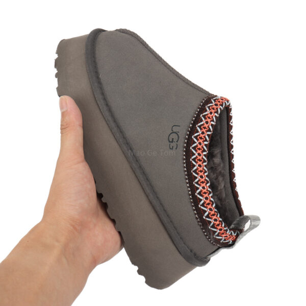 UGG 43.99$ CODE 279-6764-R