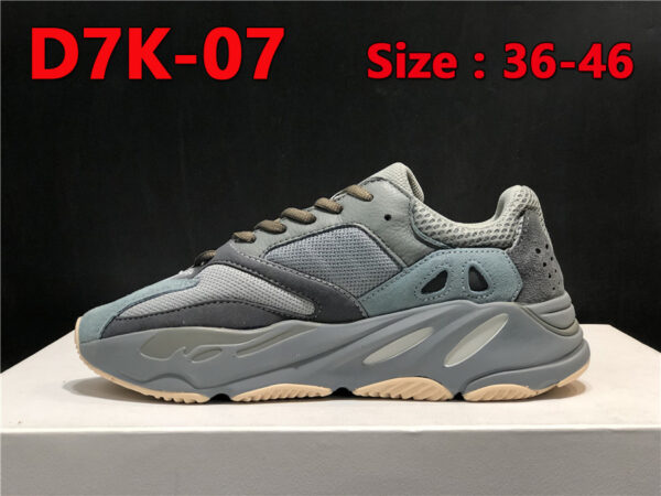 Adidas 48.88$ CODE 351-2113-R - Image 4
