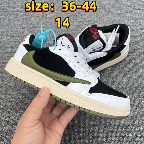 NIKE 31.99$ code 436-6571-R