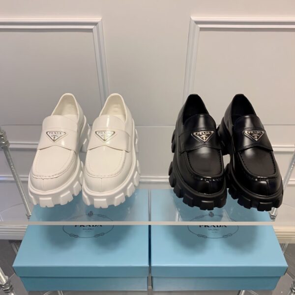 E18240-379￥ - Image 12