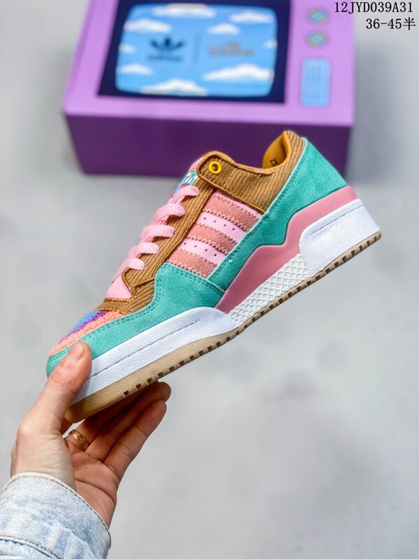 ADIDAS 64.49$ code 351-6879-R - Image 5
