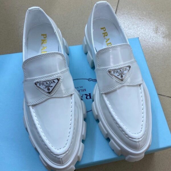E18240-379￥ - Image 6