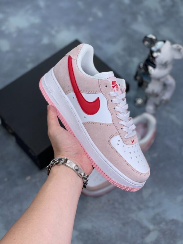 NIKE 49.99$ code 351-6848-R - Image 10