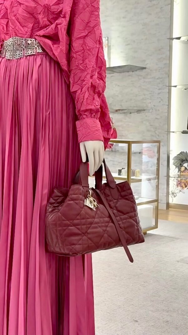 Jam6232 DIOR 110$ - Image 9