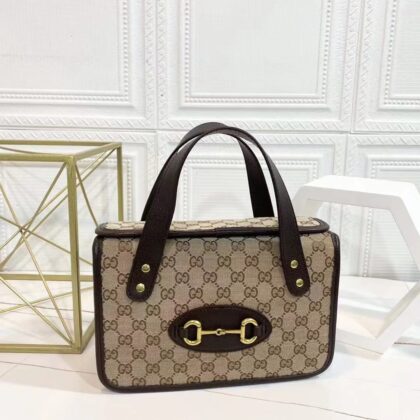 Jes2567 34$ GUCCI - ZSBB