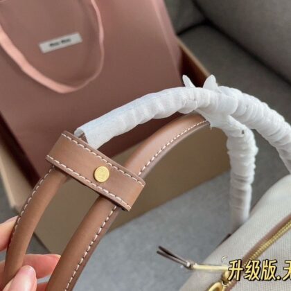 Jam760 MiuMiu 5A+ 52$ 400 GBB