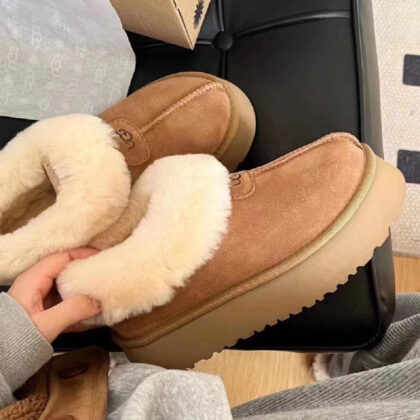 Jam382 UGG 5A+ TOP +BOX 430 55.99$ UG2