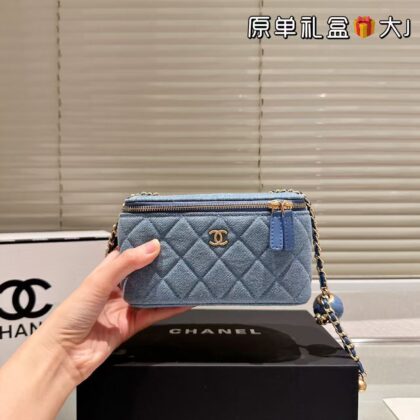 Jam5806 Chanel 69.99$