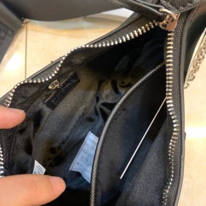 Jam246 PRADA 44.55$ 330