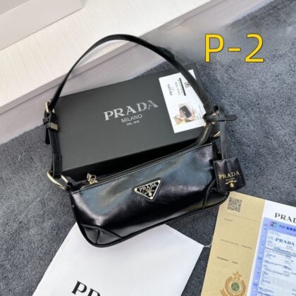 Jam3627 PRADA 22.9$ 165