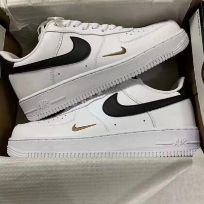 Jam4944 NIKE 29.99$ 225 ASM