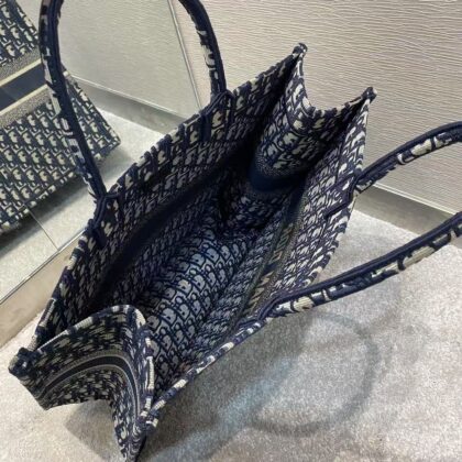 Jam5446 DIOR 69.99$ YZBB