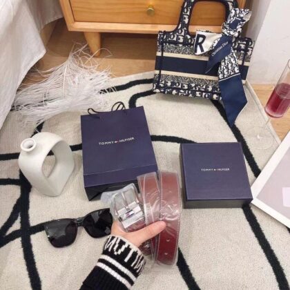 Jes347 25.89$ tTOMMY -PJ