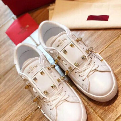 Jes1422 43.01$ Valentino