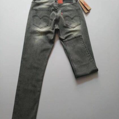Jes4857 Levis 32$
