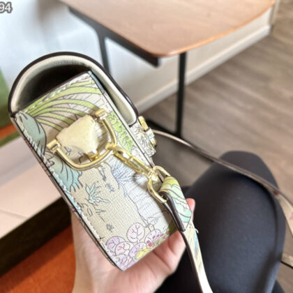 Jam1171 GUCCI 49.99$ 360 GBB