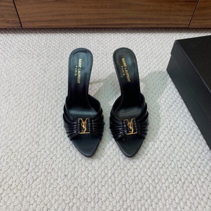 Jam6245 YSL 59.99$ +box